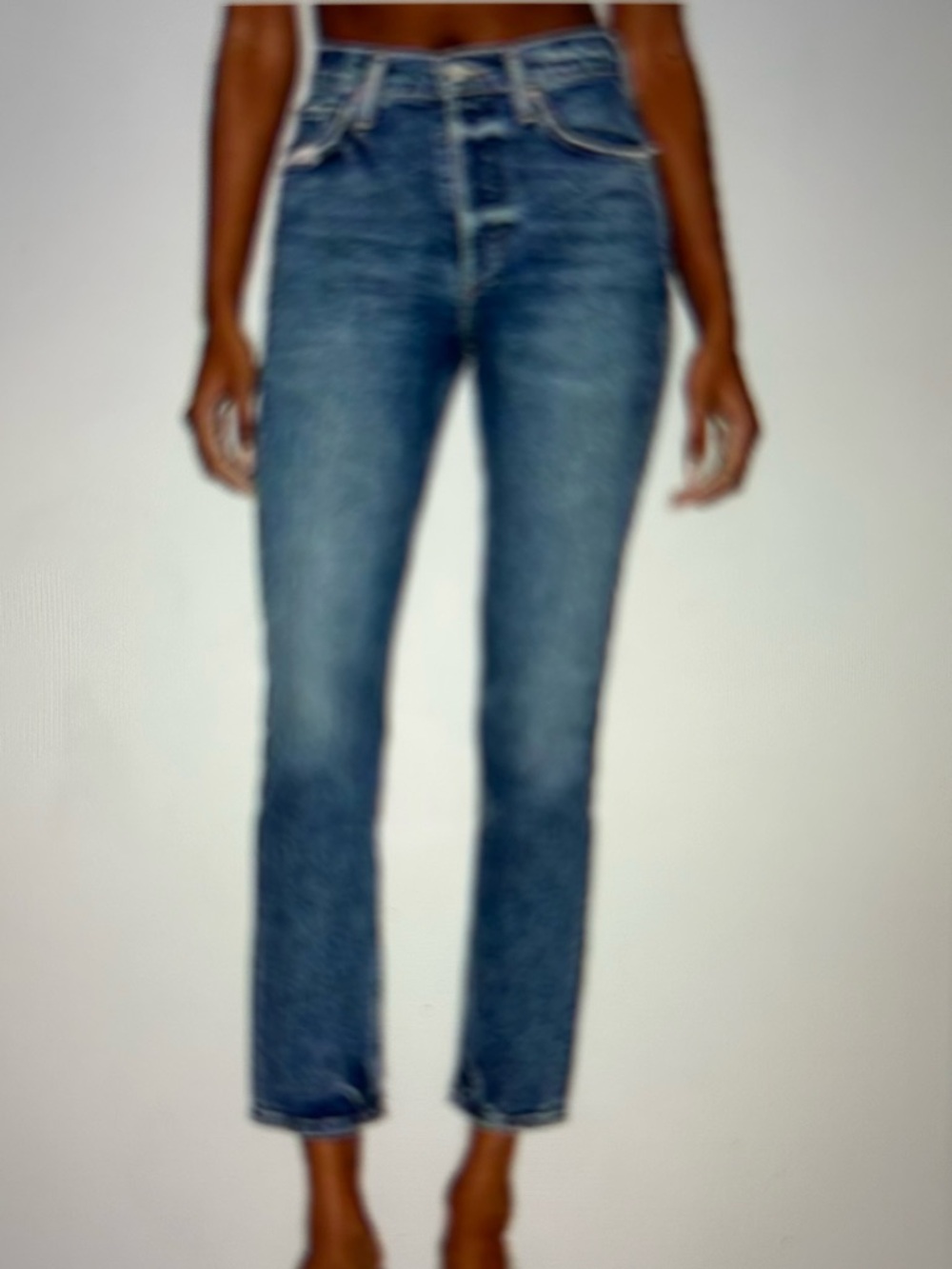 Good American straight leg crop